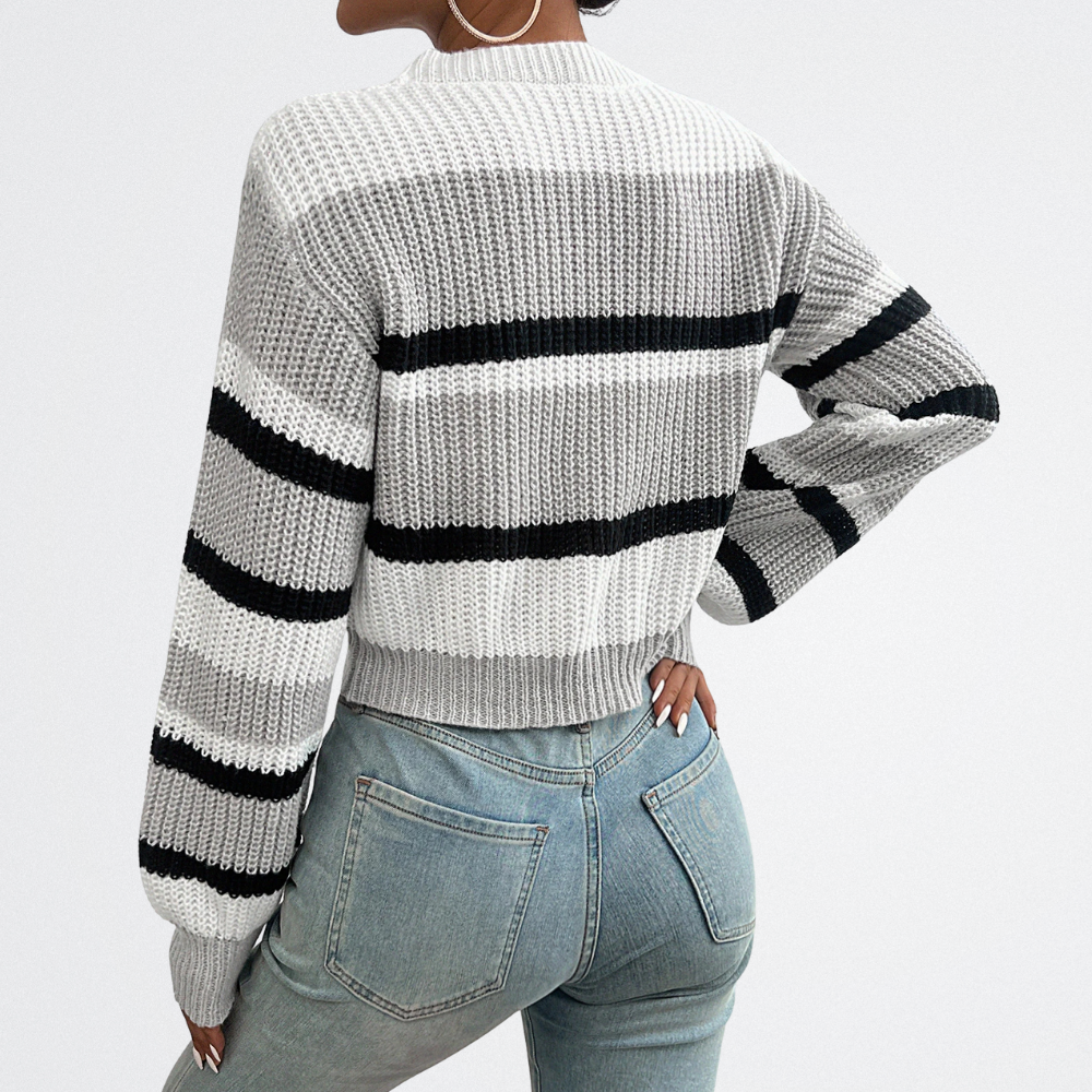 Lara - Csíkos Kötött Pulóver