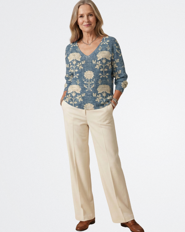 Anasztázia - Virágos Báj Pulóver