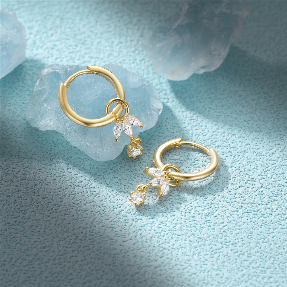 Virág Fülbevalók Zirconiával – Maude